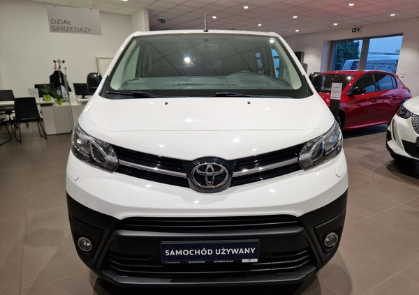 Toyota ProAce cena 132900 przebieg: 100000, rok produkcji 2021 z Poznań małe 121